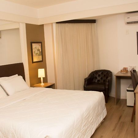 Отель Continental Porto Alegre By Samba Экстерьер фото